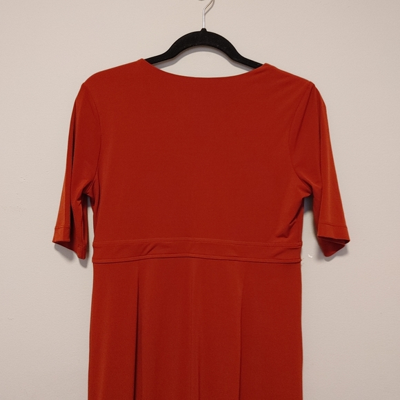 Banana Republic Dark Wine Red Stretchy V Neck Dress Front Pockets, Sz M - Picture 4 of 9